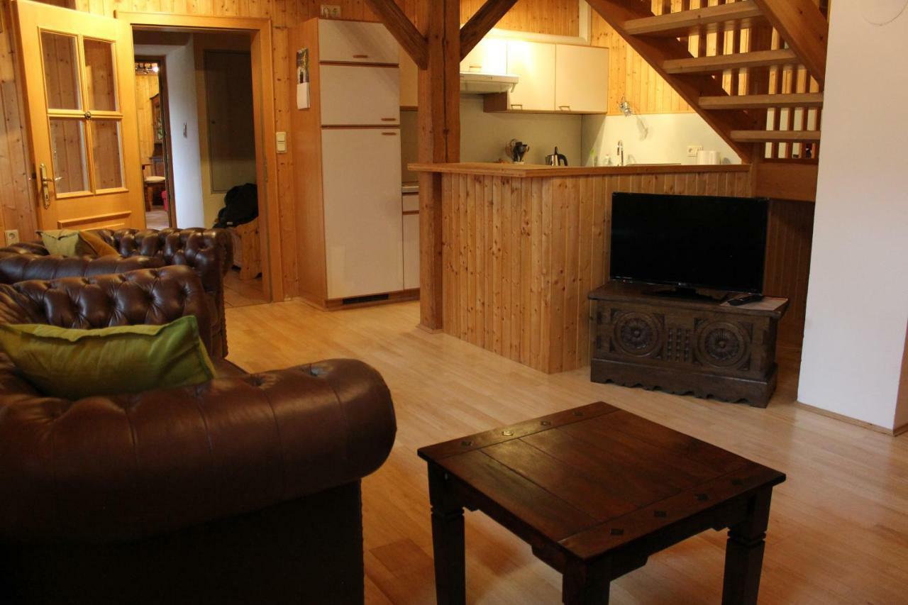 Ferienwohnung Zum Alten Forsthaus Messern Exterior foto