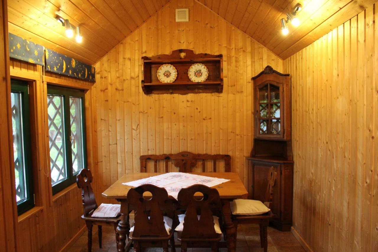 Ferienwohnung Zum Alten Forsthaus Messern Exterior foto
